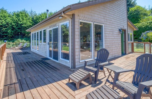 Depoe Bay House | Whale Watch Lookout