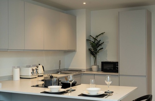 Trafford Apartment | Wharf End