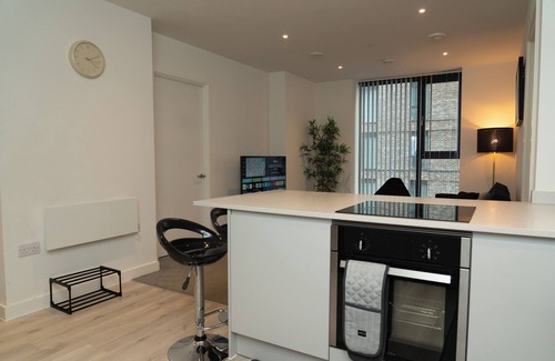 Trafford Apartment | Wharf End