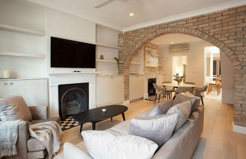 Woolloomooloo House | Wharf House Woolloomooloo