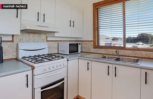 Bermagui Apartment | What A View Unit4 120 Lamont St Bermagui Holiday Unit