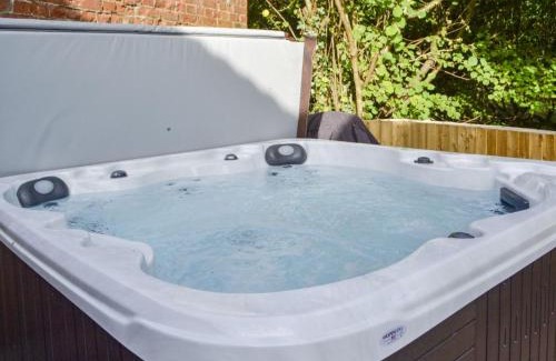 Winsham House | Whatley Lodge