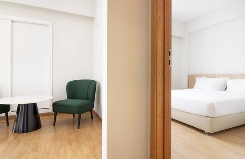 Portimao City Centre Hotel | WHE Hotel
