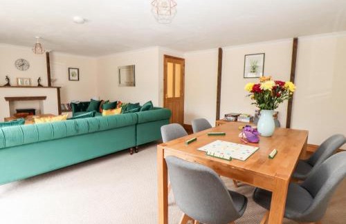 Stenalees House | Wheal ProsperThe West Dry