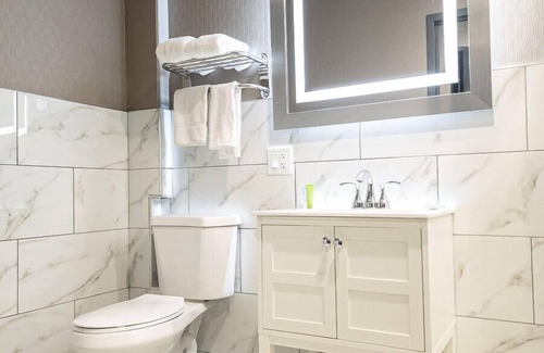 Soundview Hotel | Wheeler Hotel