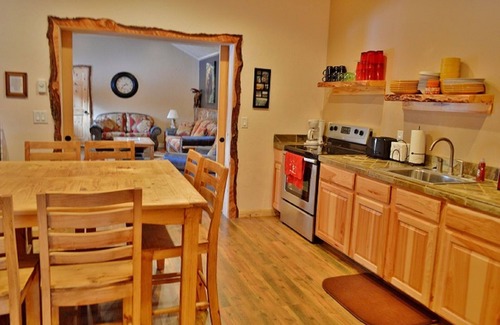 Albany Cabin | Where Luxury Meets the Outdoors Albany, Wyoming