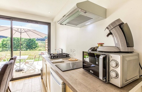 Gages Apartment | While swimming in the garden pool, watch the animals in the adjacent wildlife enclosure.