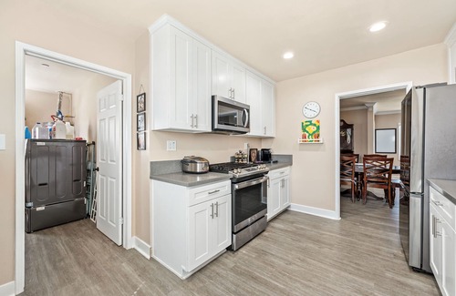 Westmont House | Whimsical Family Stay 10 Min Walk to PV Hospital
