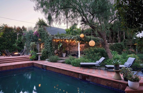 Los Feliz House | Whimsical Los Feliz House - Pool-Fire Pit-Dogs OK!