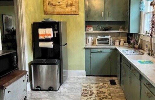 Pittsboro House | Whimsy Cottage Close to Everything in Pittsboro
