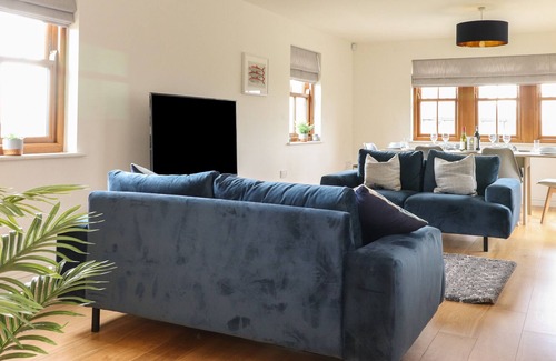 Craster Cottage | WHIN HILL COTTAGE, pet friendly, character holiday cottage in Craster