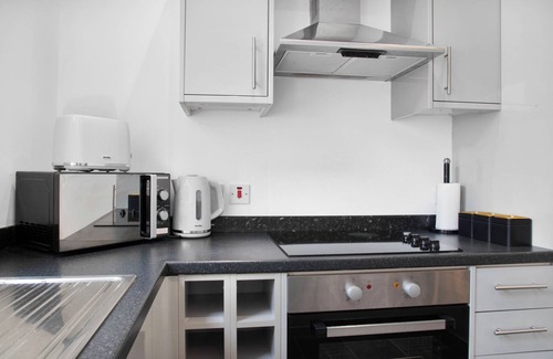 Pontrilas Apartment | WhiskAwayStays - Foregate Studio - No. 2