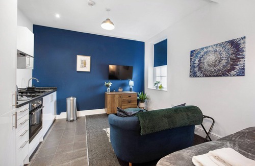 Pontrilas Apartment | WhiskAwayStays - Foregate Studio - No. 3