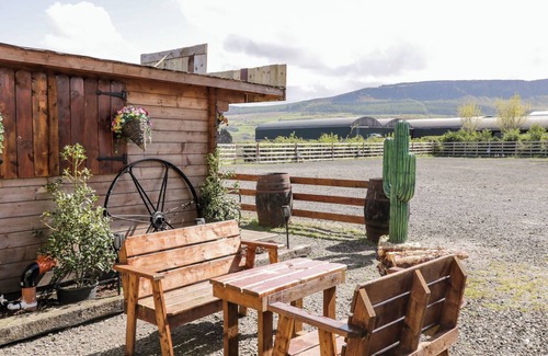 Limavady Cottage | Whiskey Creek Cabin