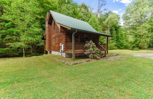 Townsend Cabin | Whisper Creek