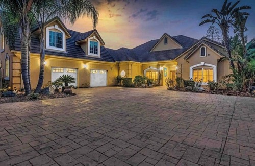 Temecula House | Whispering Creek Estate - ENDLESS POOL - HOT TUB - GAME ROOM