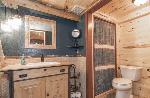 Florissant Cabin | Whispering Peaks Mountain Cabin