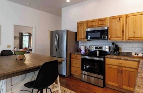 Valley Head Apartment | Whispering Pines at Buena Vista Bluffs