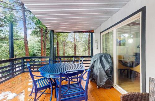 Fish Camp House | Whispering Trees