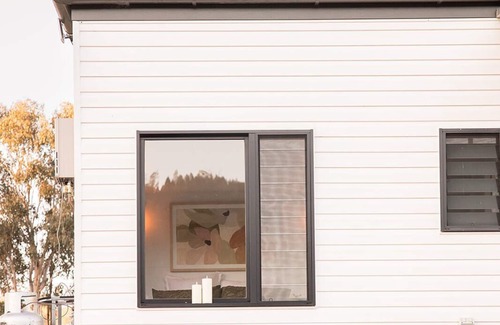 Billywillinga Cabin | Whispering Waters: Tiny house 15mins from bathurst CBD