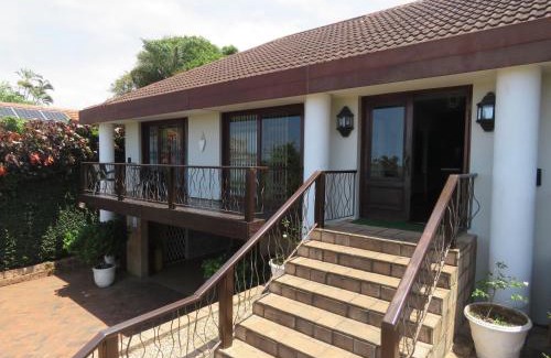 Scottburgh House | Whispering Waves Villa