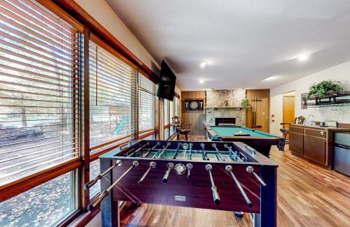 East Stroudsburg House | Whispering Woods
