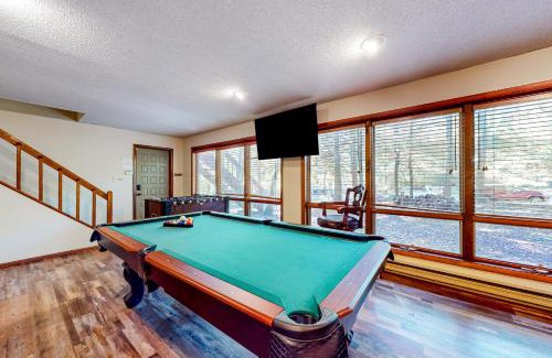 East Stroudsburg House | Whispering Woods
