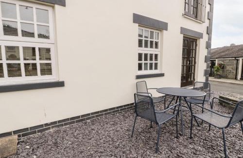 Porthmadog Apartment | Whistle Stop Apartment