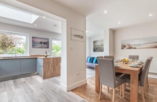 Whitstable House | Whit's End House