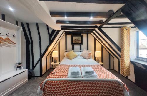 Old Town Hastings House | White Anchor, Old Town in Hastings