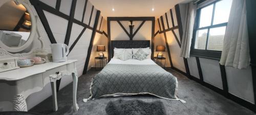 Old Town Hastings House | White Anchor, Old Town in Hastings