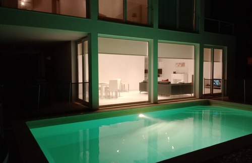Sagres Villa | White Beach Villa