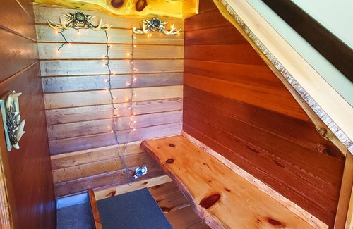 Rangeley Condo | White Birch 13 - Ski in/Ski out condo on Saddleback!