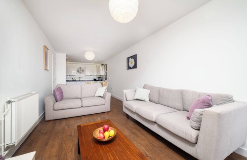 Wormholt and White City Apartment | White City Stylish Home by StayStayStay