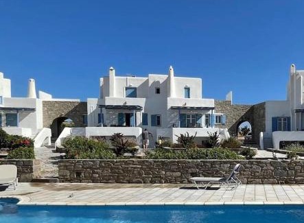 Ampelas House | White Cliff 4 - Cycladic Home