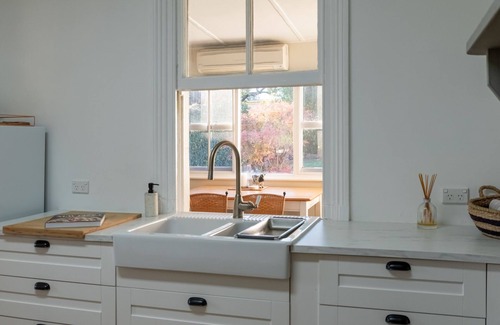 Rylstone House | White Corner Cottage - quality heritage Rylstone home