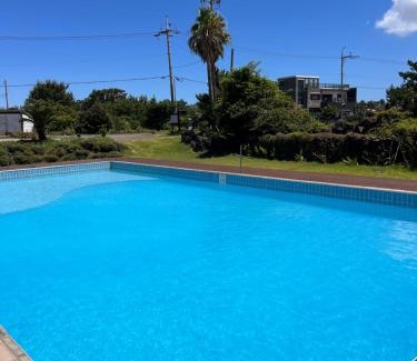 Aewol Hotel | White Dream Pension