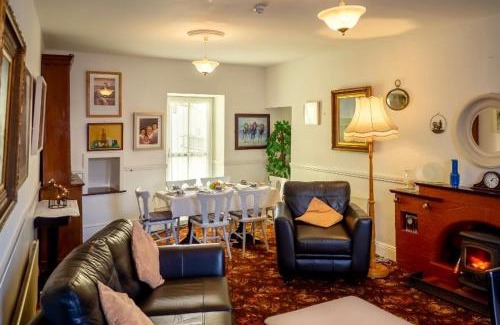 Clifden House | White Heather 3 Bed Clifden Town