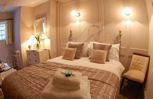 Whitby Hotel | White Horse & Griffin