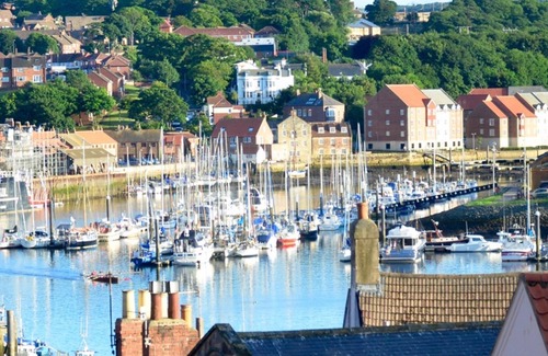 Whitby Hotel | White Horse & Griffin