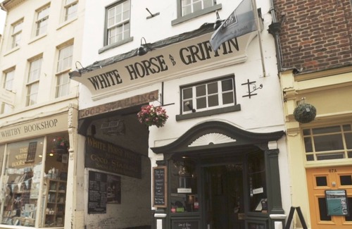 Whitby Hotel | White Horse & Griffin