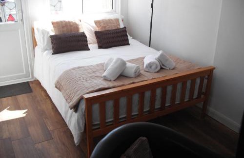 Weymouth Apartment | White Horse Studio