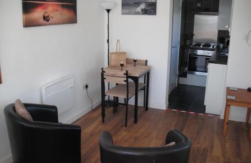 Weymouth Apartment | White Horse Studio