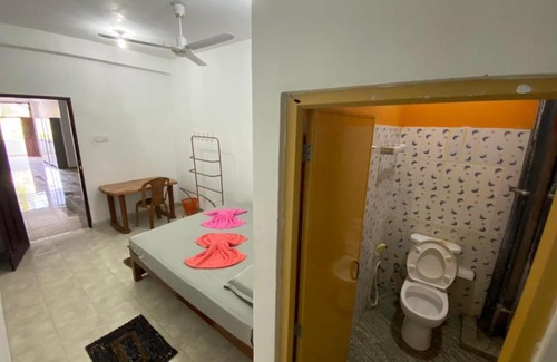 Malabe House | white hotel kothalawala