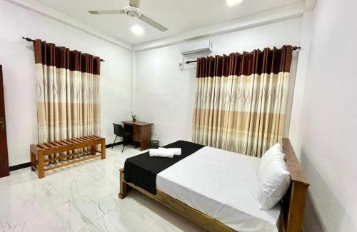 Hokandara Apartment | White House by RECO