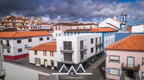Praia da Vitoria Apartment | White House II