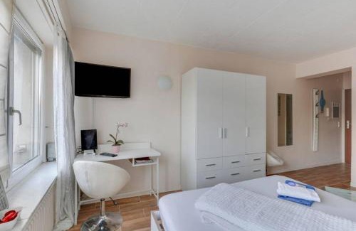 Gare Apartment | White House