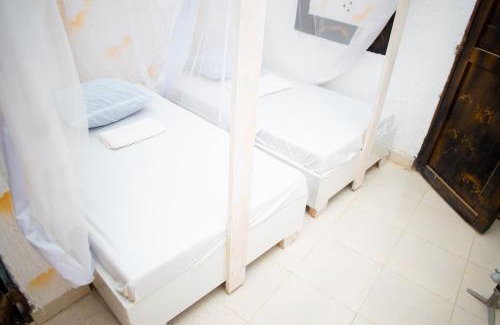Malindi House | WHITE HOUSE STAR Hotel