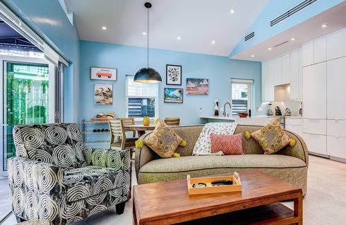 White Street Gallery District House | White Ibis: Charming 2BR Key West Home, Pool, Ideal for Downtown & Beach Fun, Dog-Friendly Retreat!