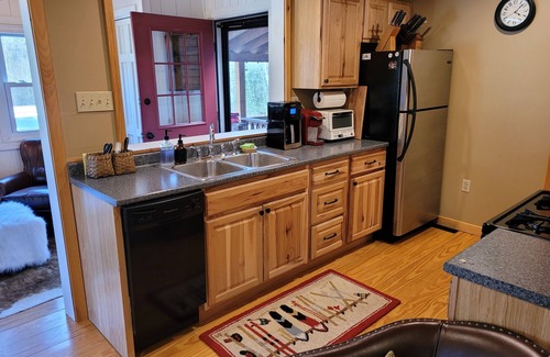 Twin Mountain House | White mountain getaway